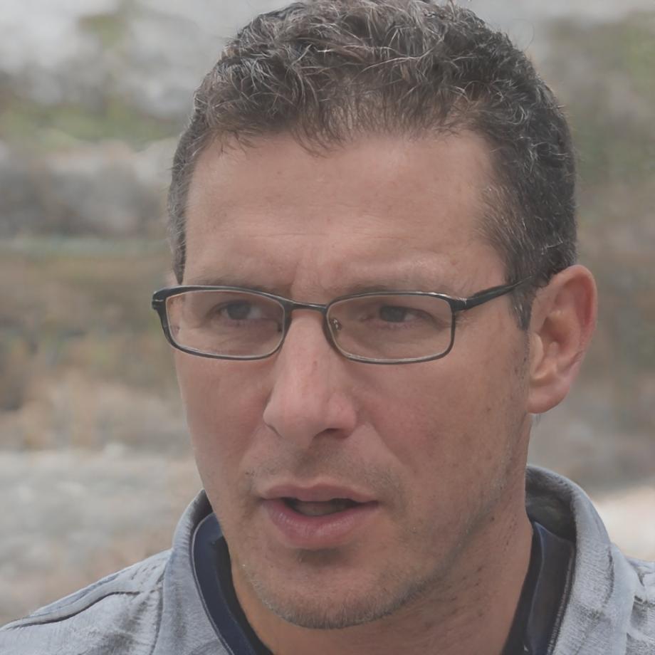 Portrait de Thierry Maubert